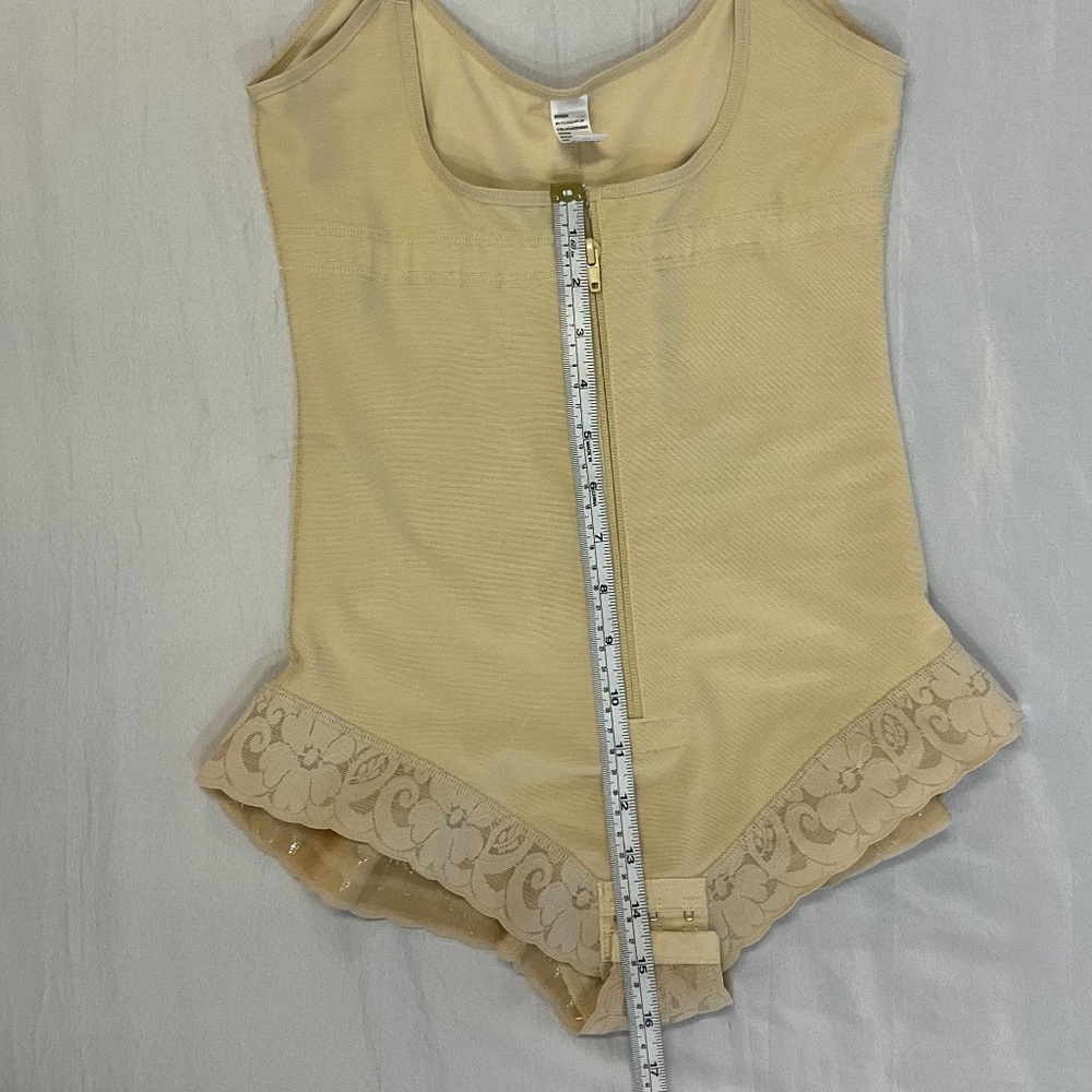 Fajas Post Op Compression Bodysuit Nude Butt Lift Shaper Size Medium - Picture 7 of 10